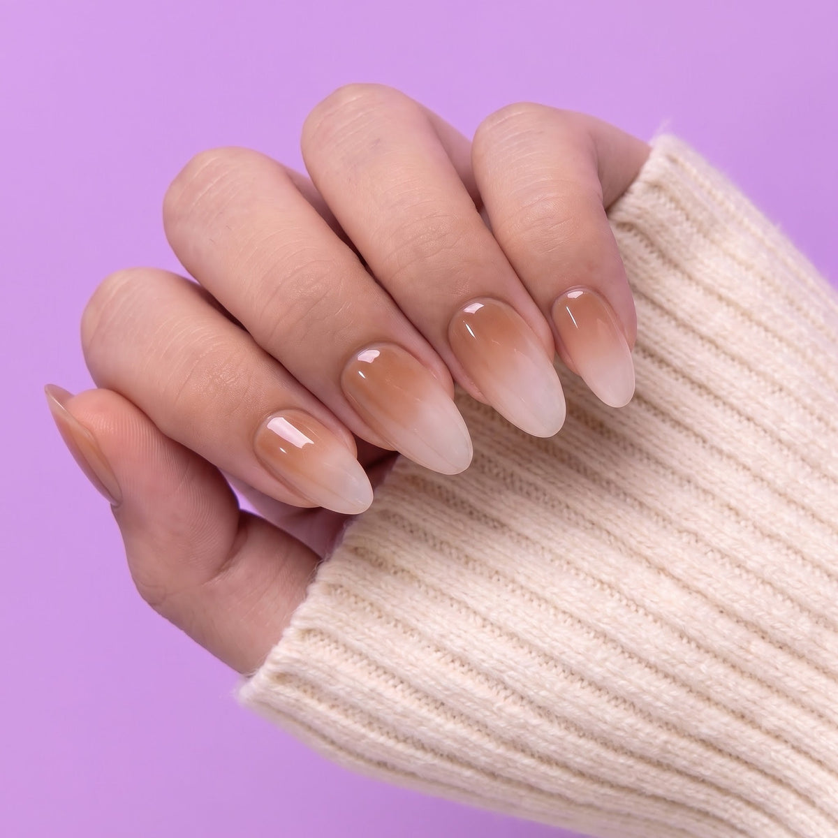 Chrome Shine Short Almond Nails with Application kit
