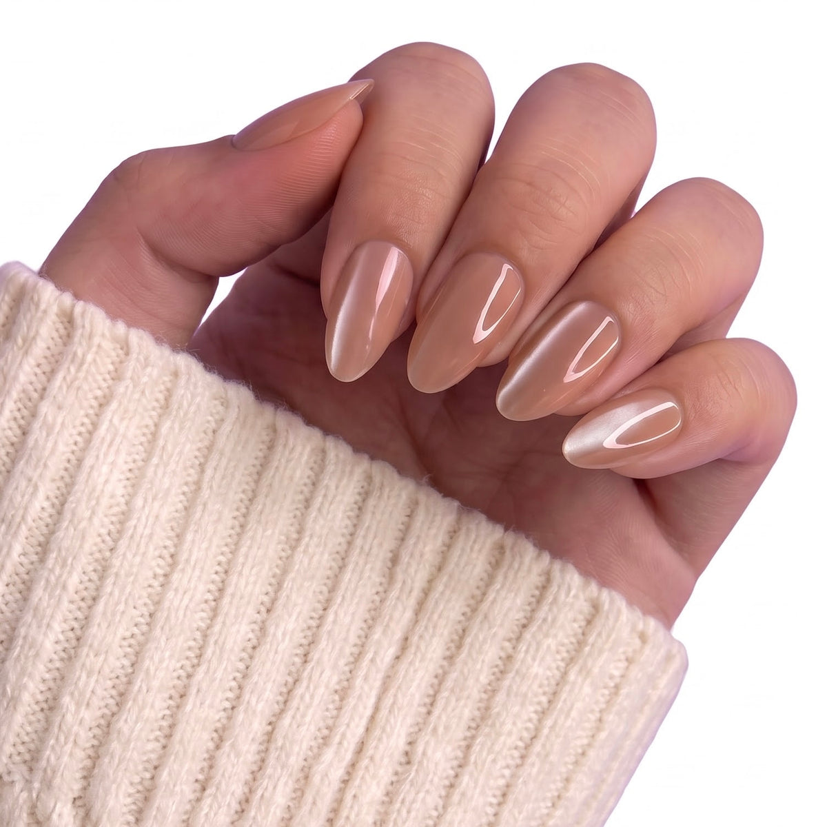 Cat eye Skin Short Almond with Application kit